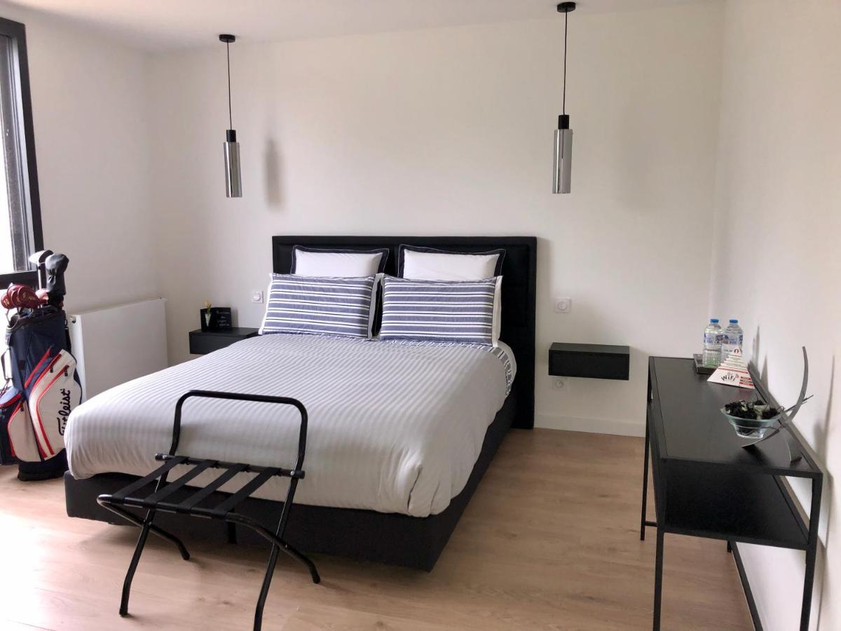 Hotelya - Lille Villeneuve D'Ascq Esterno foto